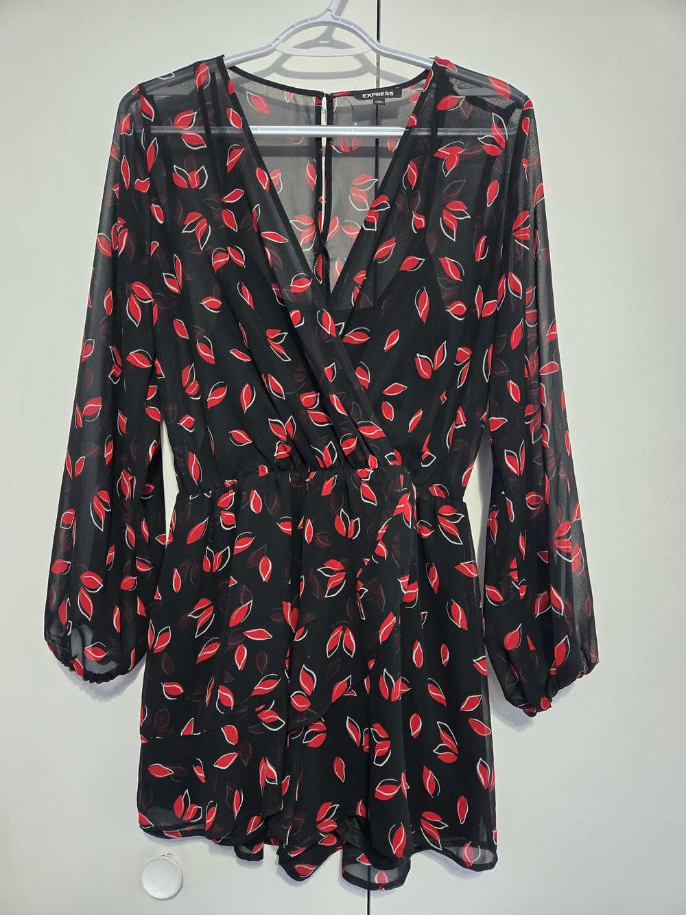 Express Lip Print Surplice Romper Black Red Long Sleeve Women's Small